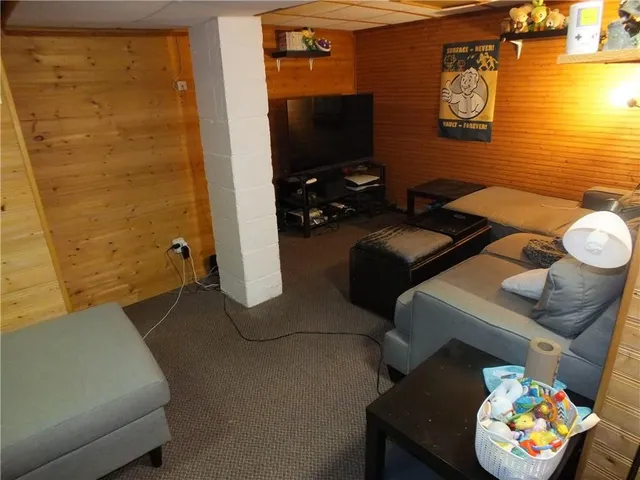 Additional image 14 of 101 ALBANY Ave