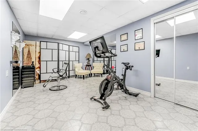 Additional image 27 of 1166 Upper Wentworth St