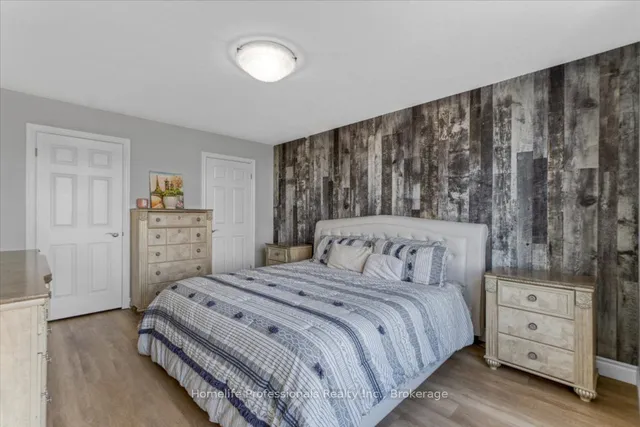 Additional image 30 of 55 Alexsia Crt