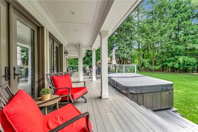 Additional image 40 of 18 ST ANNS Crt