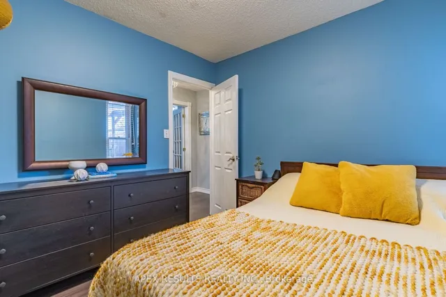 Additional image 16 of 52 Boston Cres