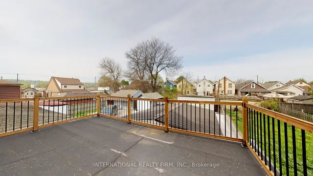 Additional image 24 of 29 Depew St