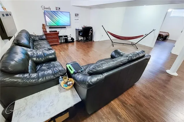 Additional image 47 of 35 KEYSTONE Cres