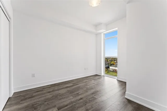 Additional image 18 of 460 Dundas St Unit 803