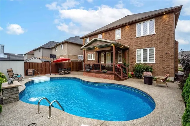 Additional image 46 of 56 Pelech Cres