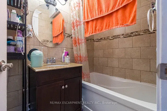 Additional image 12 of 24 Carrick Ave