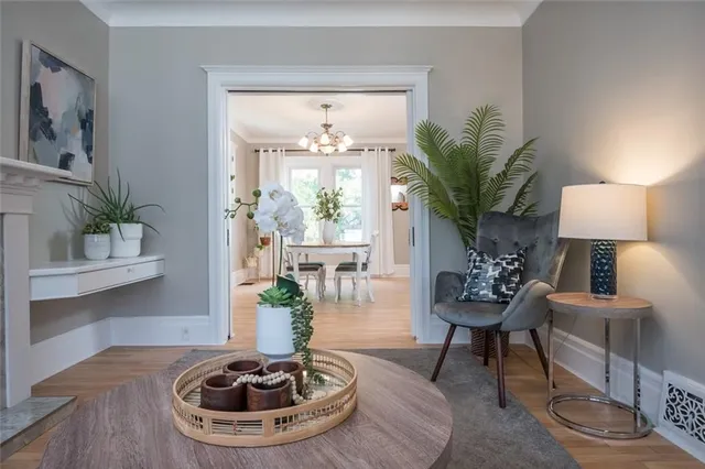 Additional image 11 of 78 GAGE Ave