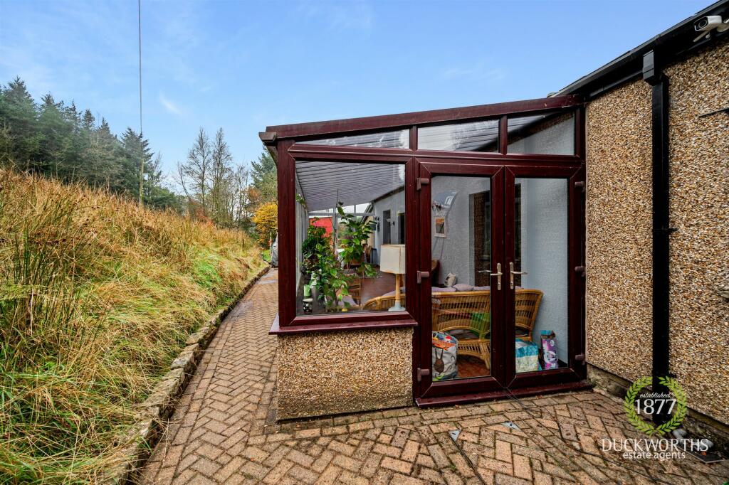 Additional image 33 of Bolton Road, Darwen, BB3