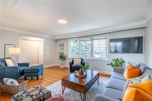 Additional image 9 of 839 MEWBURN Rd