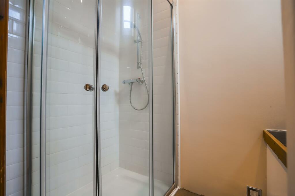 Additional image 19 of Hollin Lane, Rossendale