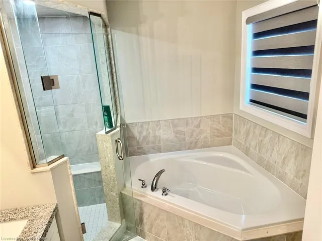 Additional image 27 of 44 Miller Dr