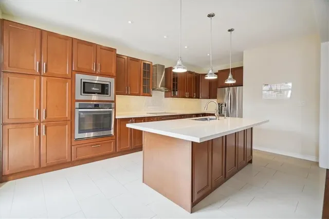 Additional image 21 of 232 RAYMOND Rd