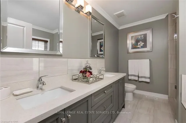 Additional image 7 of 124 SHOREVIEW Pl