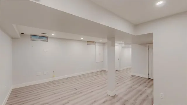 Additional image 40 of 250 LORMONT Blvd