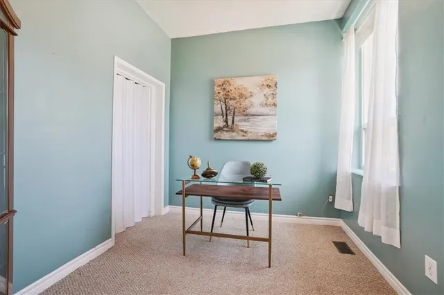 Additional image 24 of 408 COCHRANE Rd