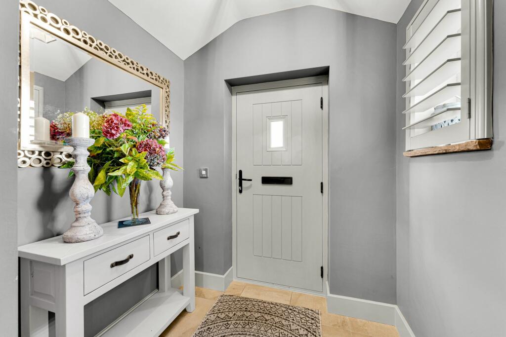 Additional image 6 of 1750s Farmhouse on 0.8 acres, 360° views, rustic charm, and scenic Rossendale countryside!