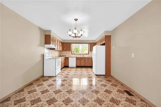 Additional image 9 of 81 SUMMERLEA Dr