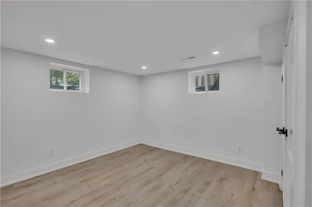 Additional image 30 of 1 ATHENS St