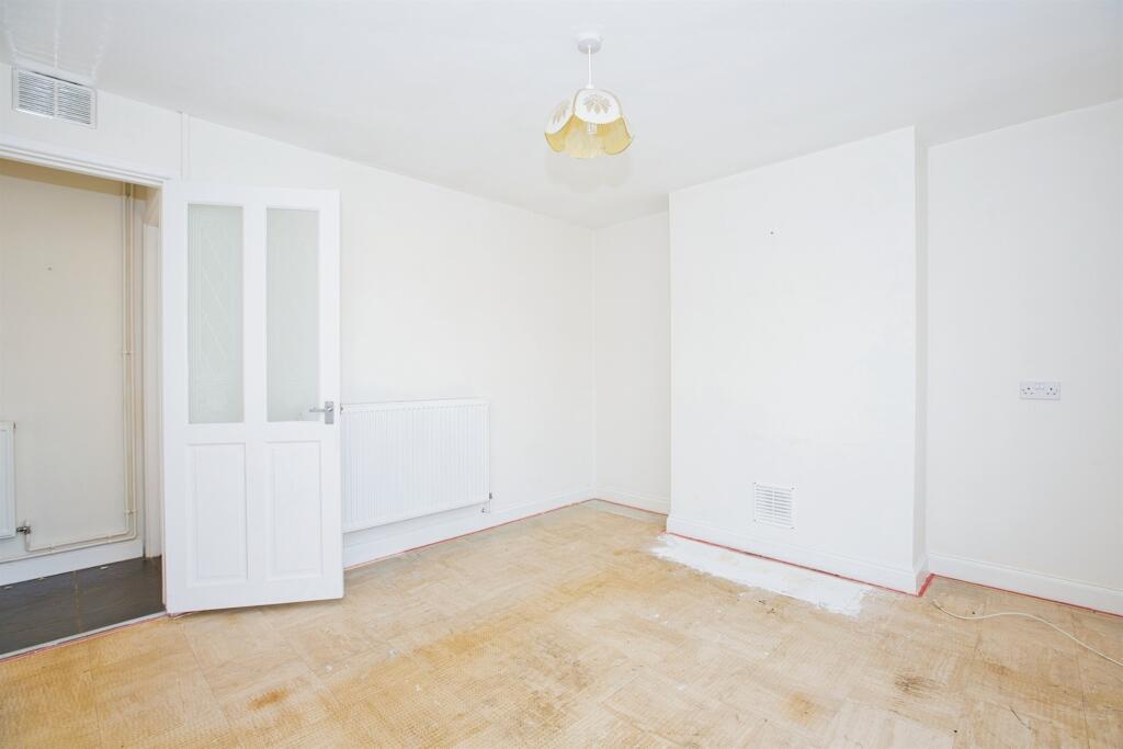 Additional image 5 of Green Close, Sparkford, Yeovil