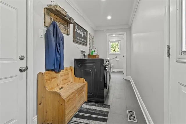 Additional image 34 of 2 CAREY St