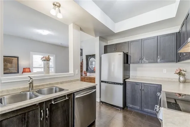 Additional image 18 of 69 MYERS Lane