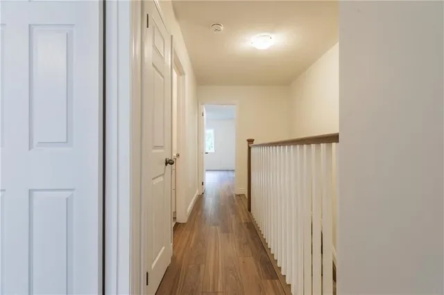 Additional image 14 of 100 BEDDOE Dr Unit 92