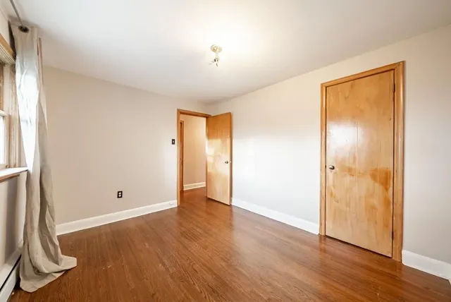 Additional image 23 of 63 DEERHURST Rd