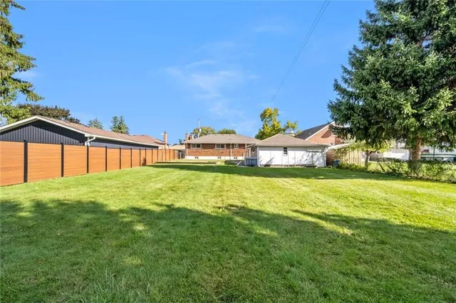 Additional image 42 of 24 HEATHER Rd