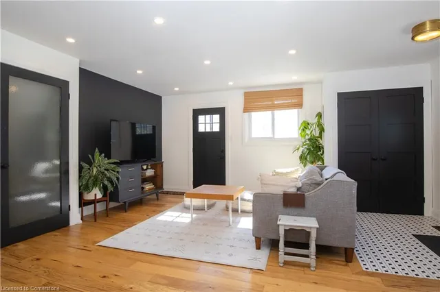 Additional image 8 of 47 Lambert St