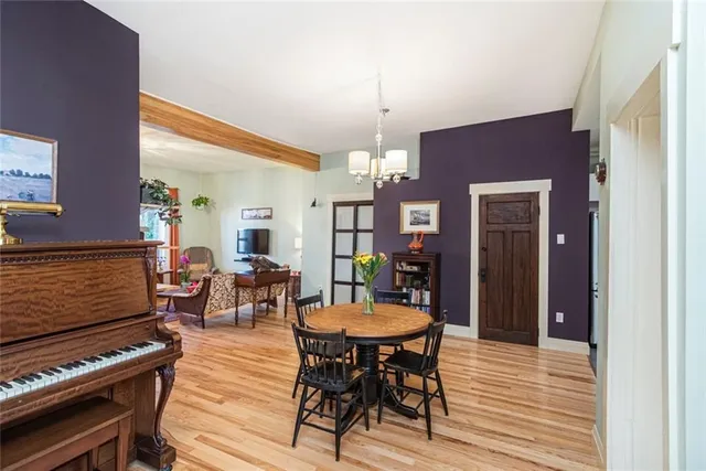 Additional image 13 of 205 WENTWORTH St