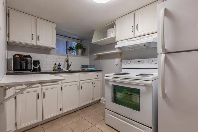 Additional image 43 of 81 DUNSMURE Rd