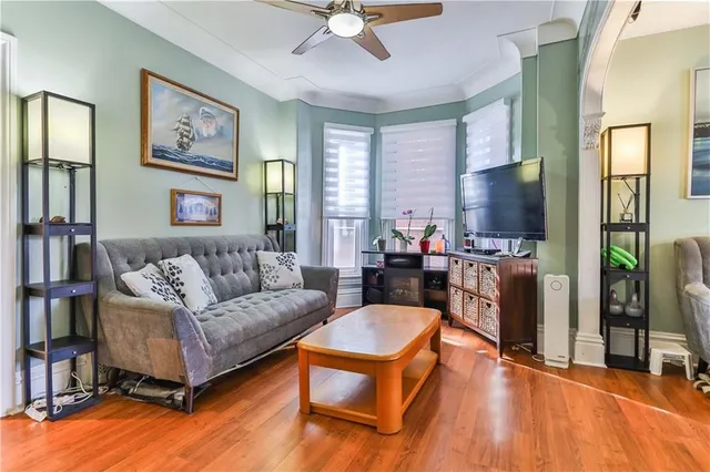 Additional image 11 of 16 WILLIAM St