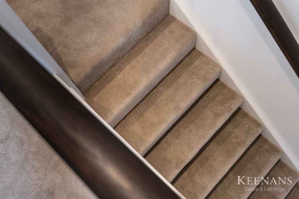 Additional image 34 of Victoria Terrace, Mellor