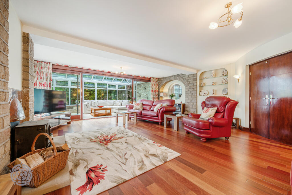 Additional image 2 of Whittlestone Head, Darwen, Lancashire, BB3 3RS