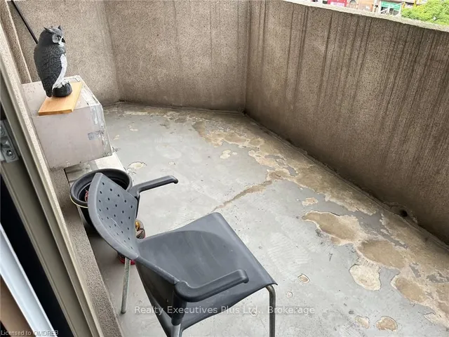 Additional image 37 of 21 EAST Ave Unit 604