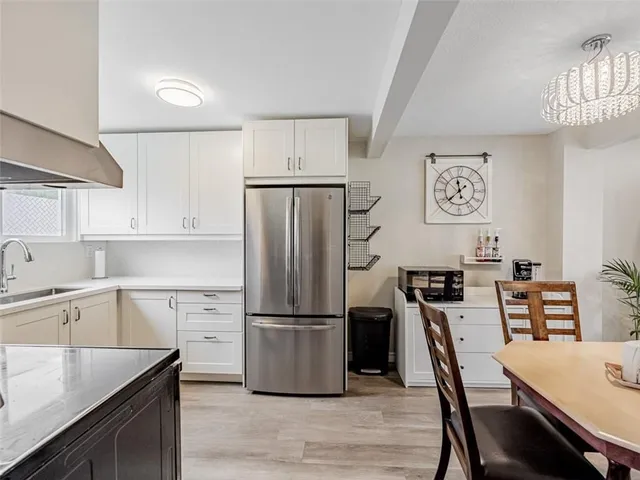 Additional image 5 of 120 QUIGLEY Rd Unit 23