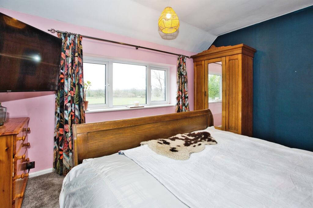 Additional image 11 of Tellis Cross, East Coker, Yeovil