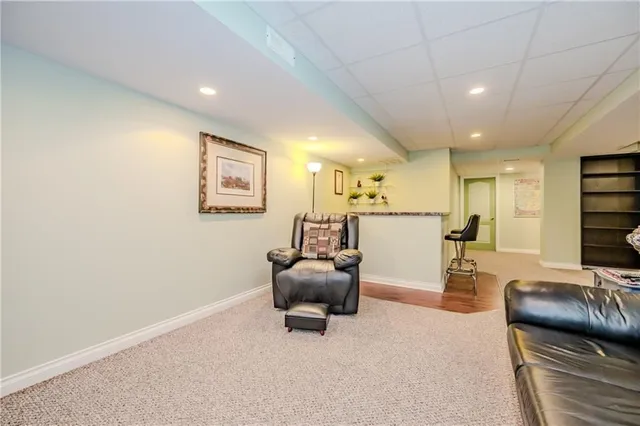 Additional image 23 of 106 PORTRUSH Crt