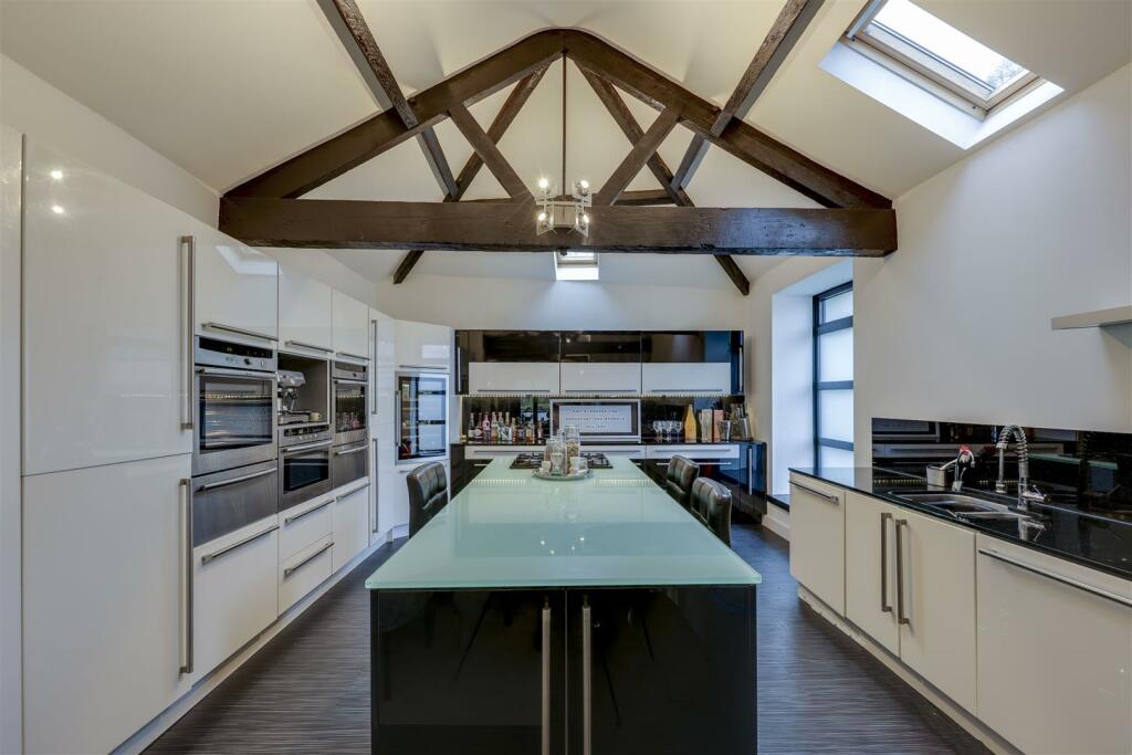 Additional image 32 of Burnley Road East, Waterfoot, Rossendale ~1,900sqft WAREHOUSE CONVERSION