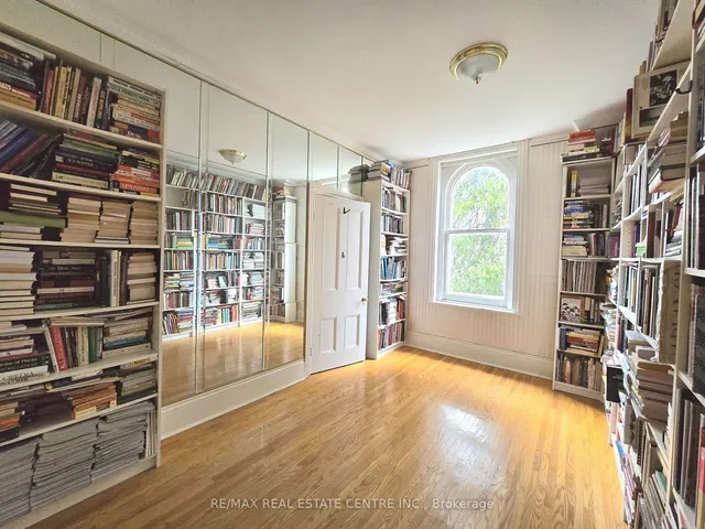 Additional image 17 of 340 Dundas St