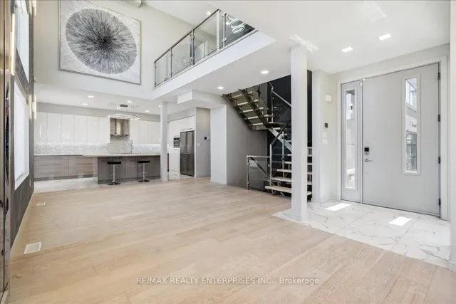 Additional image 10 of 4 Sunrow Gate