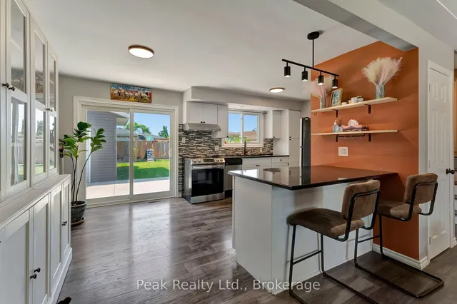 Additional image 14 of 157 Fielding Cres