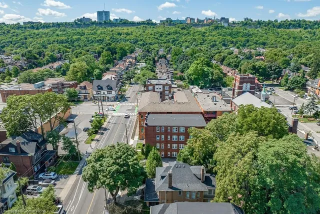 Additional image 49 of 98 Sherman Ave