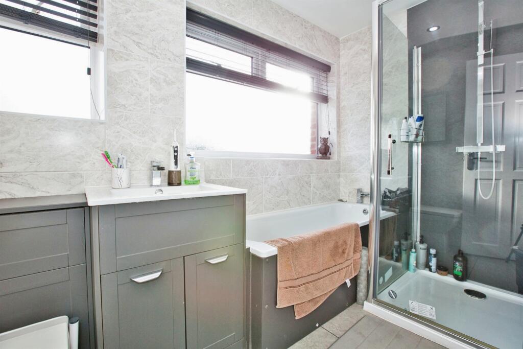 Additional image 12 of Burroughes Avenue, Yeovil