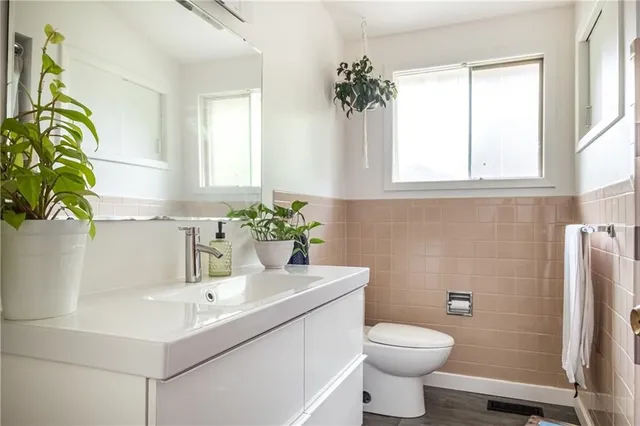 Additional image 27 of 135 WEST 34TH St