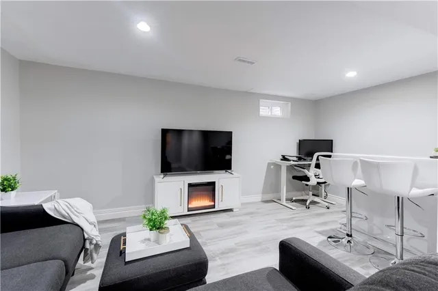 Additional image 26 of 386 HIGHLAND Rd Unit 31