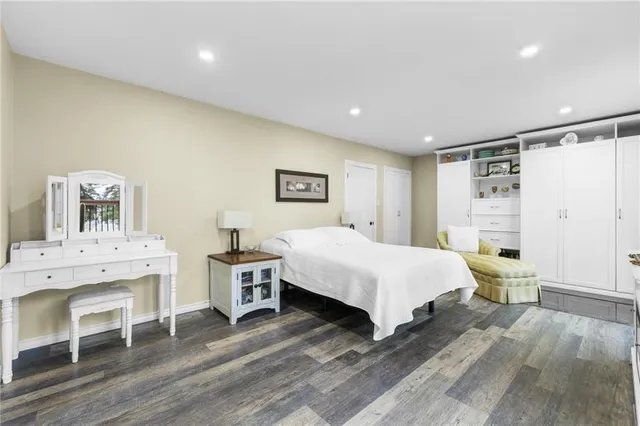 Additional image 23 of 711 RIDGE Rd