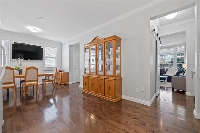 Additional image 19 of 870 BEACH Blvd