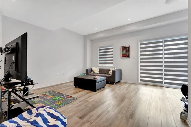 Additional image 6 of 61 Soho St Unit 59