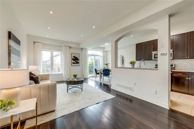 Additional image 8 of 105 HIGHGATE Dr